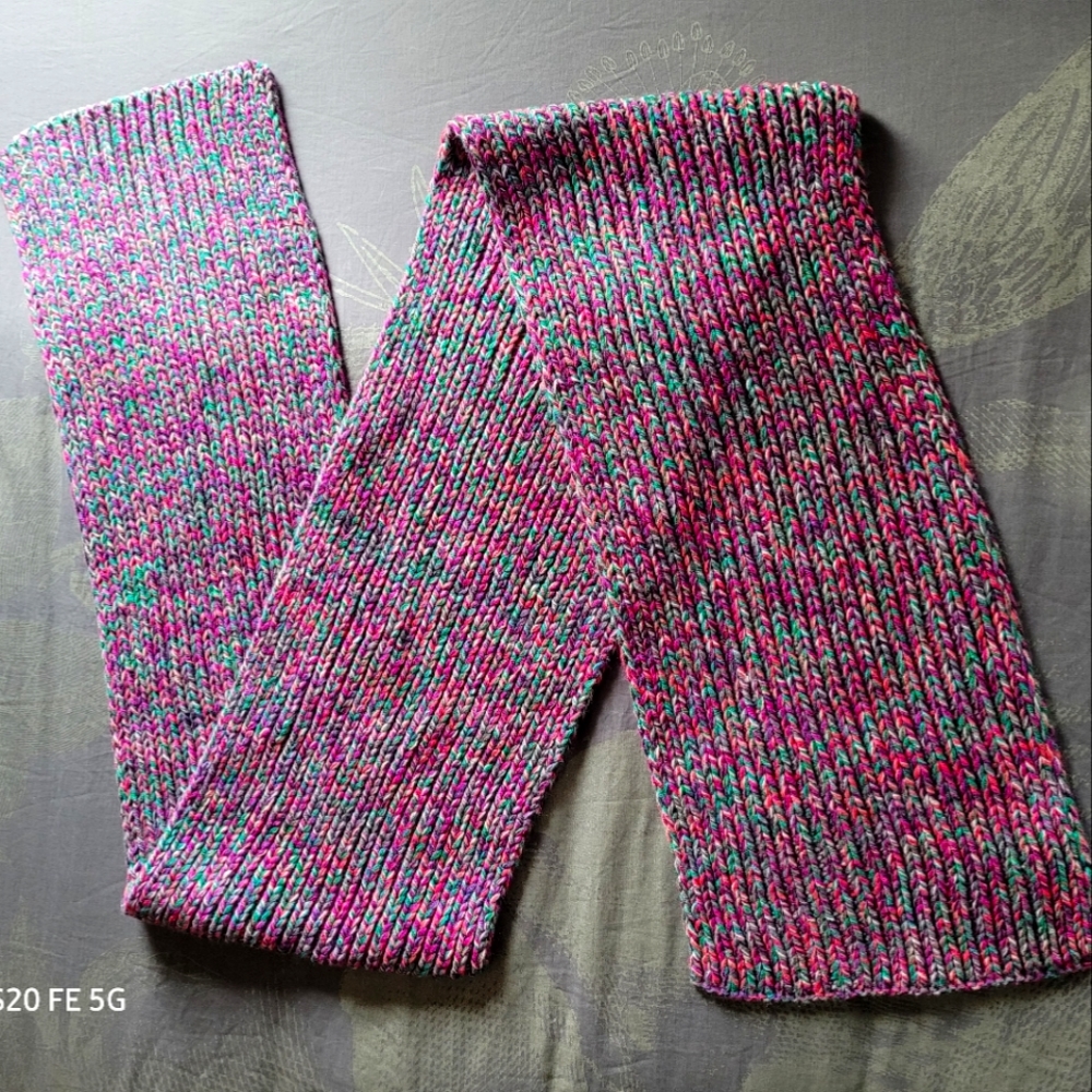 NWOT⭐️GAP Scarf Pink, Purple & Green⭐️